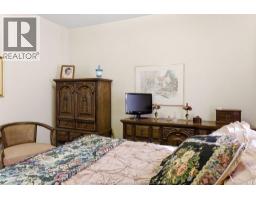1764 KILDARE ROAD - 12