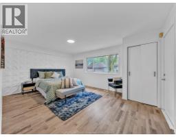 990 Campbell AVENUE - 11