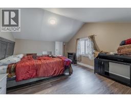 1422 Elsmere AVENUE - 11