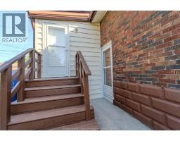 1422 Elsmere AVENUE - 24