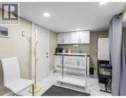 2367 RANDOLPH AVENUE - 32