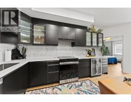 8475 WYANDOTTE STREET UnitNo. 111 - 13
