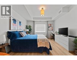8475 WYANDOTTE STREET UnitNo. 111 - 22