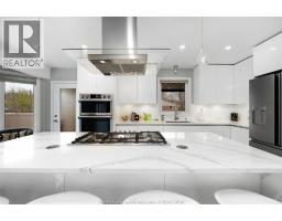 2098 EDGEMORE AVENUE - 15