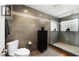 2098 EDGEMORE AVENUE - 24