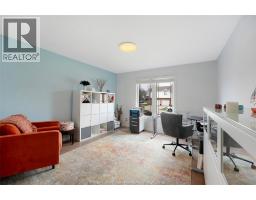 2098 EDGEMORE AVENUE - 29