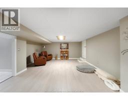 2098 EDGEMORE AVENUE - 32