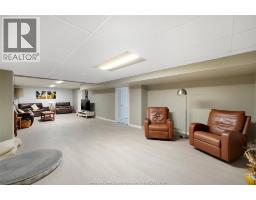 2098 EDGEMORE AVENUE - 33