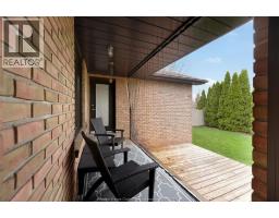 2098 EDGEMORE AVENUE - 41
