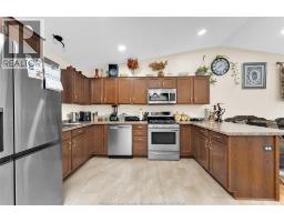 796 RICHMOND STREET - 18