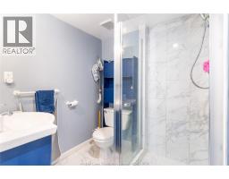 980 RIVERDALE AVENUE - 23