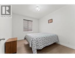 144 MECONI COURT - 17