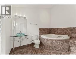 144 MECONI COURT - 19