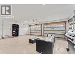 144 MECONI COURT - 32