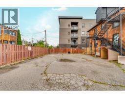 961 OUELLETTE AVENUE - 3