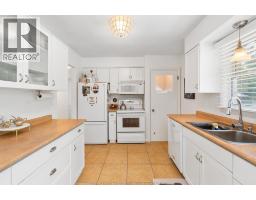 3155 VIRGINIA PARK AVENUE - 11