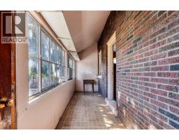 1634 Albert - 11