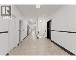 1353 WELLINGTON AVENUE - 29