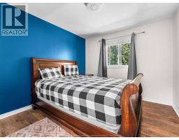 791 HELENA CRESCENT - 14