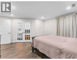 791 HELENA CRESCENT - 27