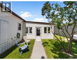 44 Miriam COURT - 21