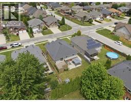 149 AMY CROFT DRIVE - 32
