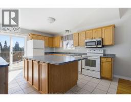 149 AMY CROFT DRIVE - 8