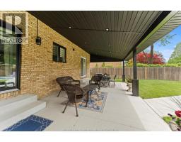 359 ELMGROVE DRIVE - 36