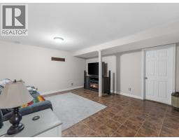 46 Brush CRESCENT - 30
