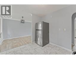 4065 Dougall - 12