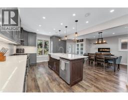 309 MARIE STREET - 8