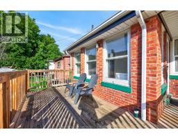 1104 Ellis St E - 18