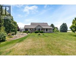 1936 LAKESHORE ROAD 123 - 3