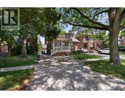 2268 Dougall AVENUE - 2