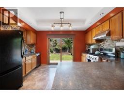 2268 Dougall AVENUE - 20