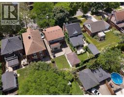 2268 Dougall AVENUE - 40
