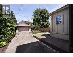 2268 Dougall AVENUE - 6