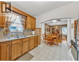 561 ELINOR STREET - 17