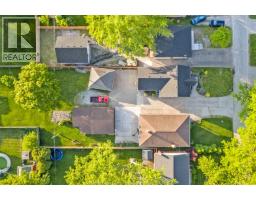 561 ELINOR STREET - 34