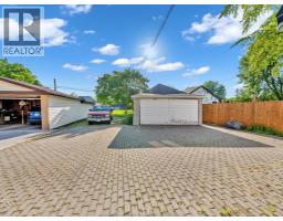 561 ELINOR STREET - 37