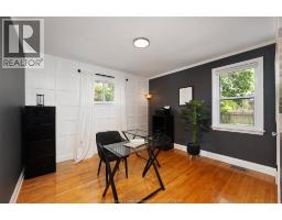 2326 GLADSTONE AVENUE - 14