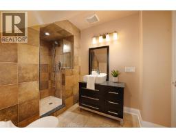 2326 GLADSTONE AVENUE - 18