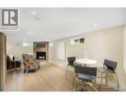 2326 GLADSTONE AVENUE - 21
