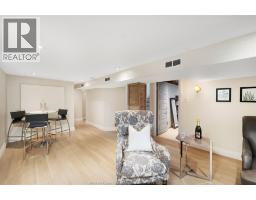 2326 GLADSTONE AVENUE - 23