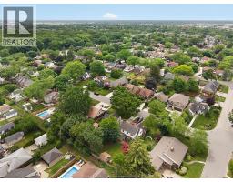 2326 GLADSTONE AVENUE - 33