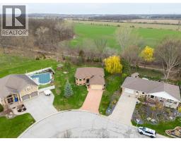 8020 Gardiner CRESCENT - 13