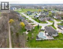 8020 Gardiner CRESCENT - 16