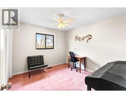 8020 Gardiner CRESCENT - 22