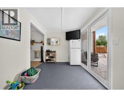 2 EARL COURT - 24