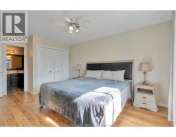125 QUEEN STREET South - 12